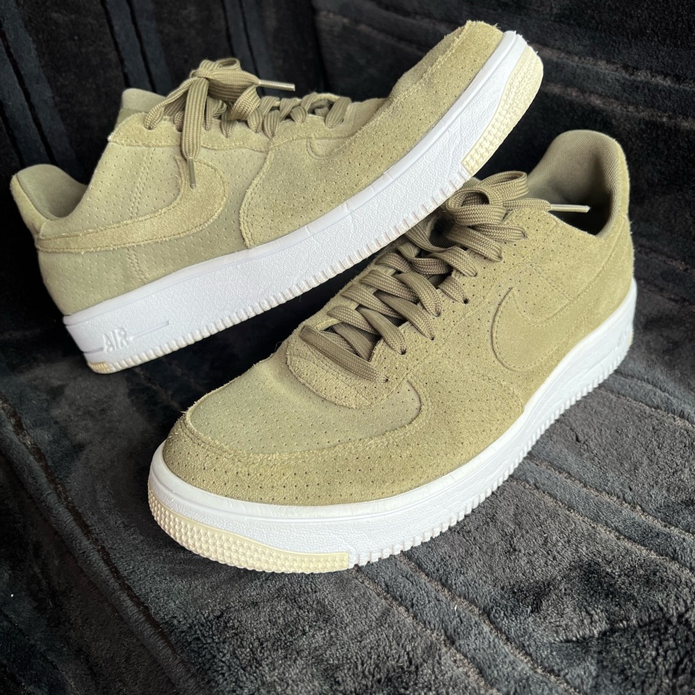 Nike Air Force olive green suede